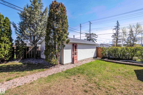 9331 52 Street, Edmonton, AB - Outdoor