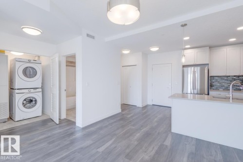 317 1316 Winderemere Way, Edmonton, AB - Indoor Photo Showing Laundry Room