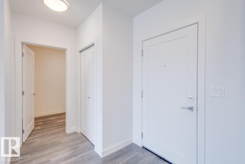 317 1316 Winderemere Way, Edmonton, AB - Indoor Photo Showing Other Room