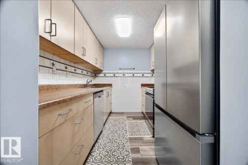 6528 184 Street, Edmonton, AB - Indoor