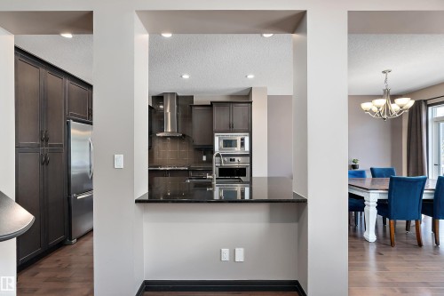 268 Sheppard Circle, Leduc, AB - Indoor Photo Showing Kitchen
