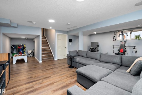 268 Sheppard Circle, Leduc, AB - Indoor Photo Showing Living Room