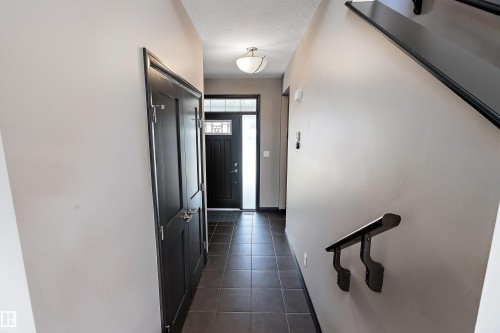 268 Sheppard Circle, Leduc, AB - Indoor Photo Showing Other Room