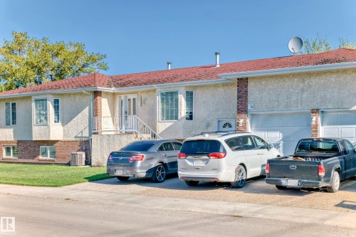 15330 99 Avenue, Edmonton, AB - Outdoor