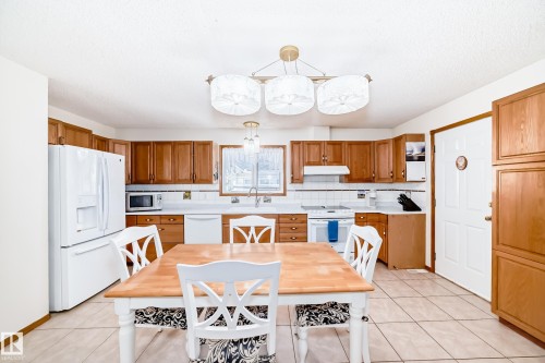 15330 99 Avenue, Edmonton, AB - Indoor