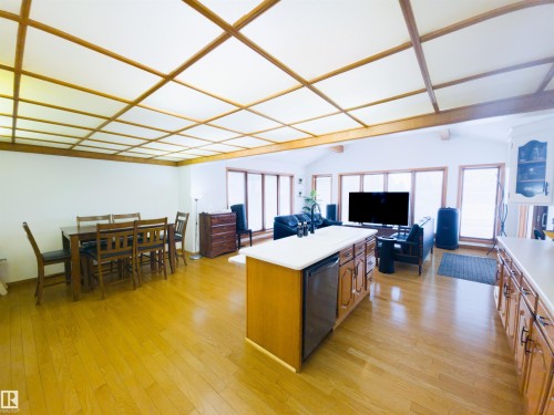 7323 147 Avenue, Edmonton, AB - Indoor