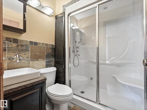 45 Lorne Crescent, St. Albert, AB - Indoor Photo Showing Bathroom