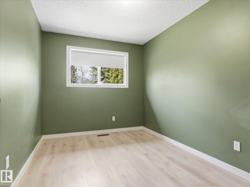 45 Lorne Crescent, St. Albert, AB - Indoor Photo Showing Other Room