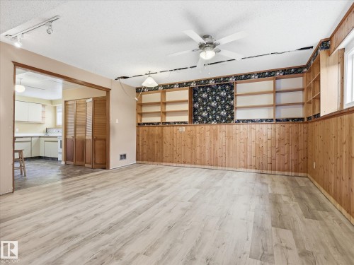 45 Lorne Crescent, St. Albert, AB -  Photo Showing Other Room
