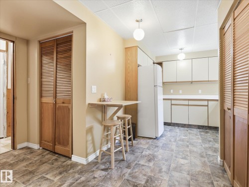 45 Lorne Crescent, St. Albert, AB - Indoor
