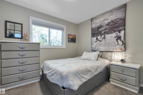 14 Ash Place, St. Albert, AB - Indoor Photo Showing Bedroom