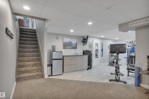 14 Ash Place, St. Albert, AB - Indoor Photo Showing Other Room