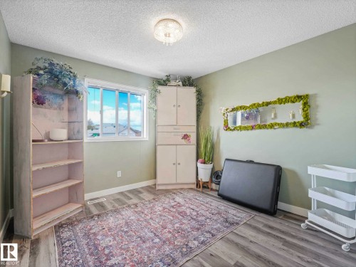 16228 55A Street, Edmonton, AB - Indoor