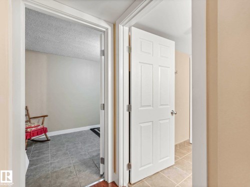 16228 55A Street, Edmonton, AB - Indoor Photo Showing Other Room