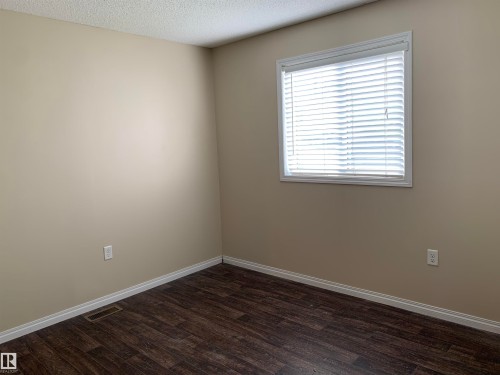 11824 93 Street, Edmonton, AB - Indoor Photo Showing Other Room