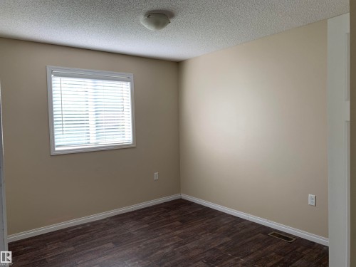 11824 93 Street, Edmonton, AB - Indoor Photo Showing Other Room