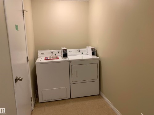 11824 93 Street, Edmonton, AB - Indoor Photo Showing Laundry Room