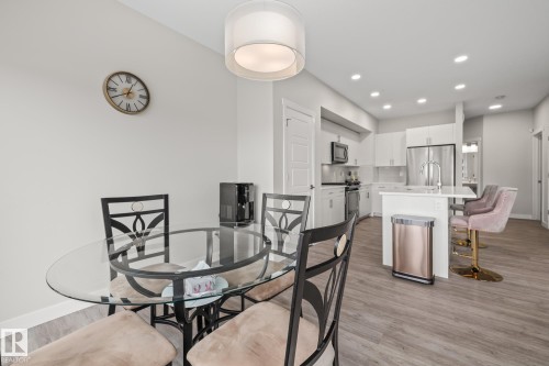 2024 160 Street Sw, Edmonton, AB - Indoor Photo Showing Dining Room