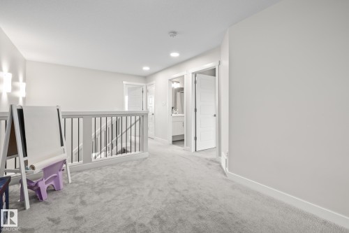 2024 160 Street Sw, Edmonton, AB - Indoor Photo Showing Other Room