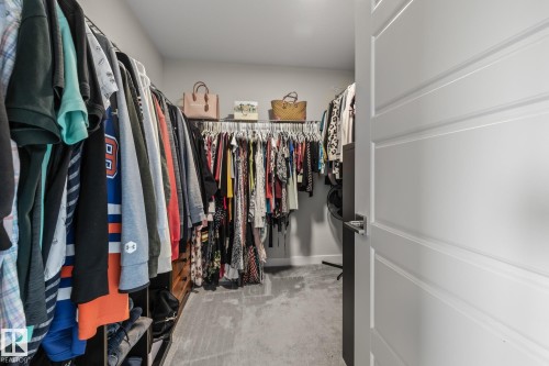 2024 160 Street Sw, Edmonton, AB - Indoor With Storage