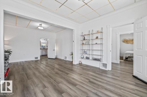 4813 53 Avenue, Stony Plain, AB - Indoor Photo Showing Other Room