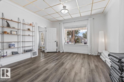 4813 53 Avenue, Stony Plain, AB - Indoor Photo Showing Other Room