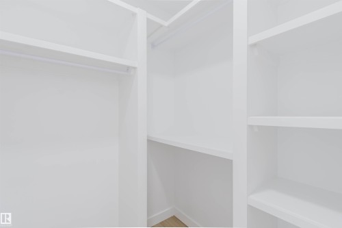 226 Edgemont Green, Edmonton, AB - Indoor Photo Showing Other Room