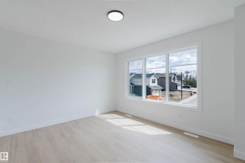 226 Edgemont Green, Edmonton, AB - Indoor Photo Showing Other Room