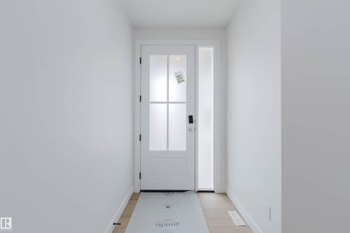 226 Edgemont Green, Edmonton, AB - Indoor Photo Showing Other Room