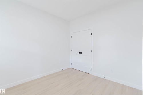 226 Edgemont Green, Edmonton, AB - Indoor Photo Showing Other Room