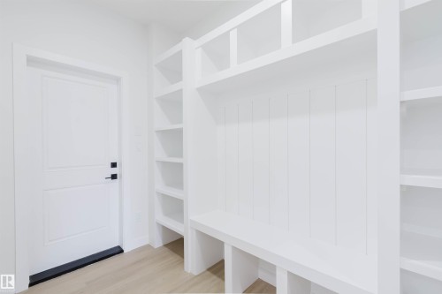 226 Edgemont Green, Edmonton, AB - Indoor