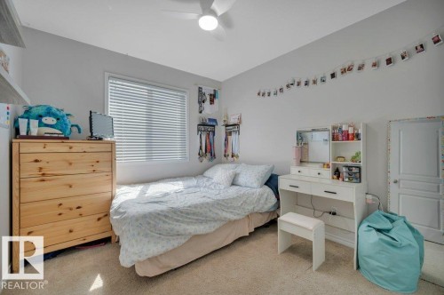 59 Nadine Way, St. Albert, AB - Indoor Photo Showing Bedroom