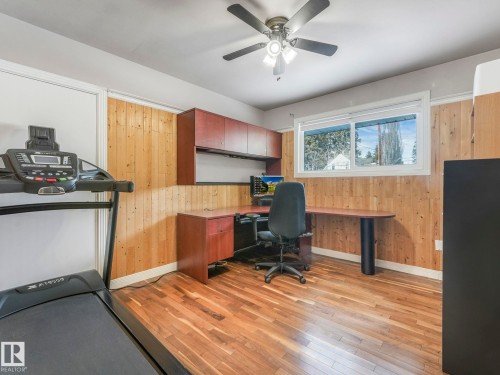 Bedroom being utilized as an office at the moment. - 5406 46 Avenue, Wetaskiwin, AB - Indoor Photo Showing Office