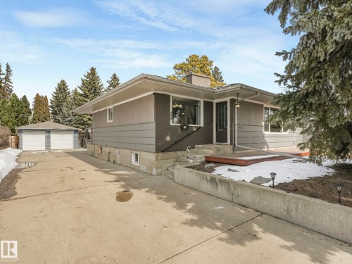 5406 46 Avenue, Wetaskiwin, AB - Outdoor