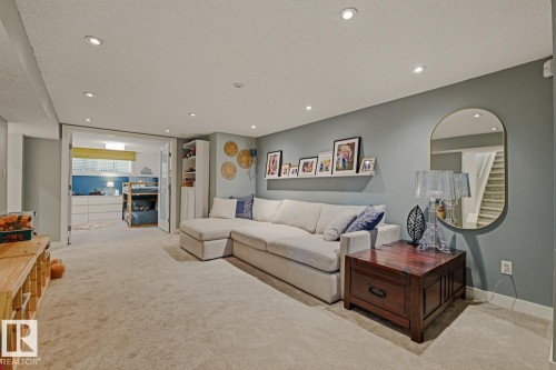 6310 109A Street, Edmonton, AB - Indoor