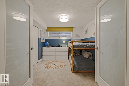 6310 109A Street, Edmonton, AB - Indoor