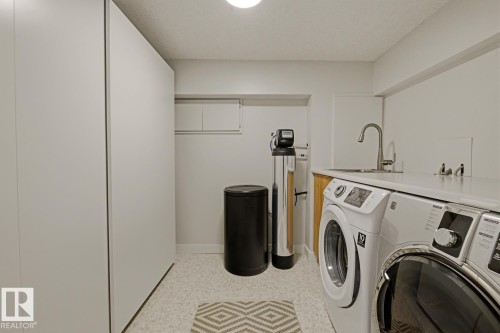 6310 109A Street, Edmonton, AB - Indoor Photo Showing Laundry Room