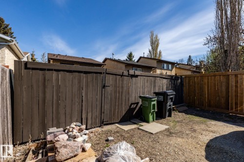 3615 43 Avenue, Edmonton, AB - Outdoor