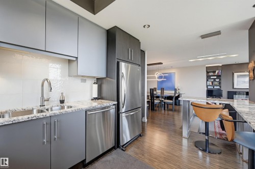 1704 11503 100 Avenue, Edmonton, AB - Indoor Photo Showing Kitchen With Double Sink With Upgraded Kitchen