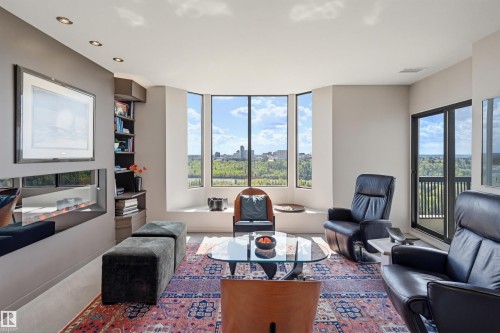 1704 11503 100 Avenue, Edmonton, AB - Indoor Photo Showing Living Room
