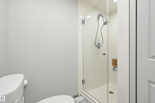 1704 11503 100 Avenue, Edmonton, AB - Indoor Photo Showing Bathroom