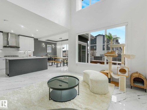 Image quality insufficient for description - 16307 19 Avenue, Edmonton, AB - Indoor