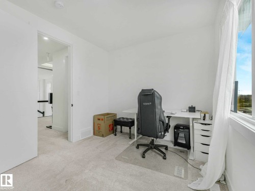 Image quality insufficient for description - 16307 19 Avenue, Edmonton, AB - Indoor Photo Showing Other Room
