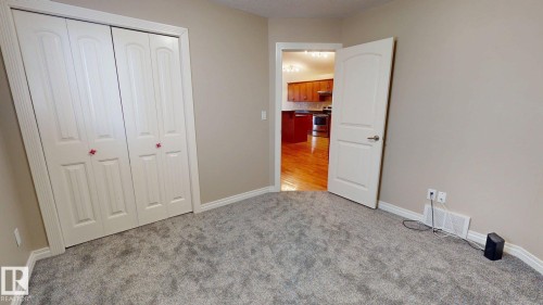 16408 49 Street Nw, Edmonton, AB - Indoor