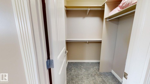 16408 49 Street Nw, Edmonton, AB - Indoor Photo Showing Other Room