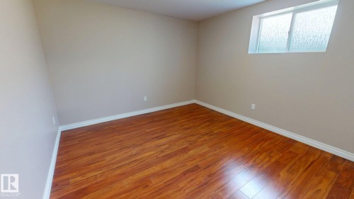 16408 49 Street Nw, Edmonton, AB - Indoor Photo Showing Other Room