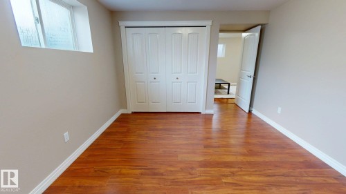 16408 49 Street Nw, Edmonton, AB - Indoor Photo Showing Other Room