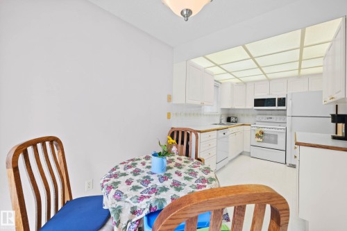 12 9718 176 Street, Edmonton, AB - Indoor Photo Showing Kitchen