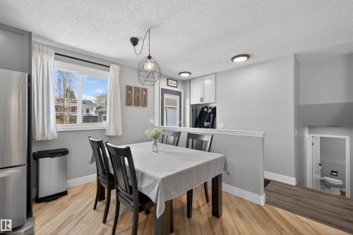5 Arlington Drive, St. Albert, AB - Indoor Photo Showing Dining Room