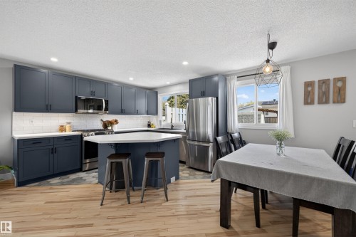 5 Arlington Drive, St. Albert, AB - Indoor
